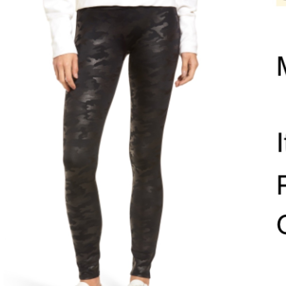 Matte camo spanx leggings